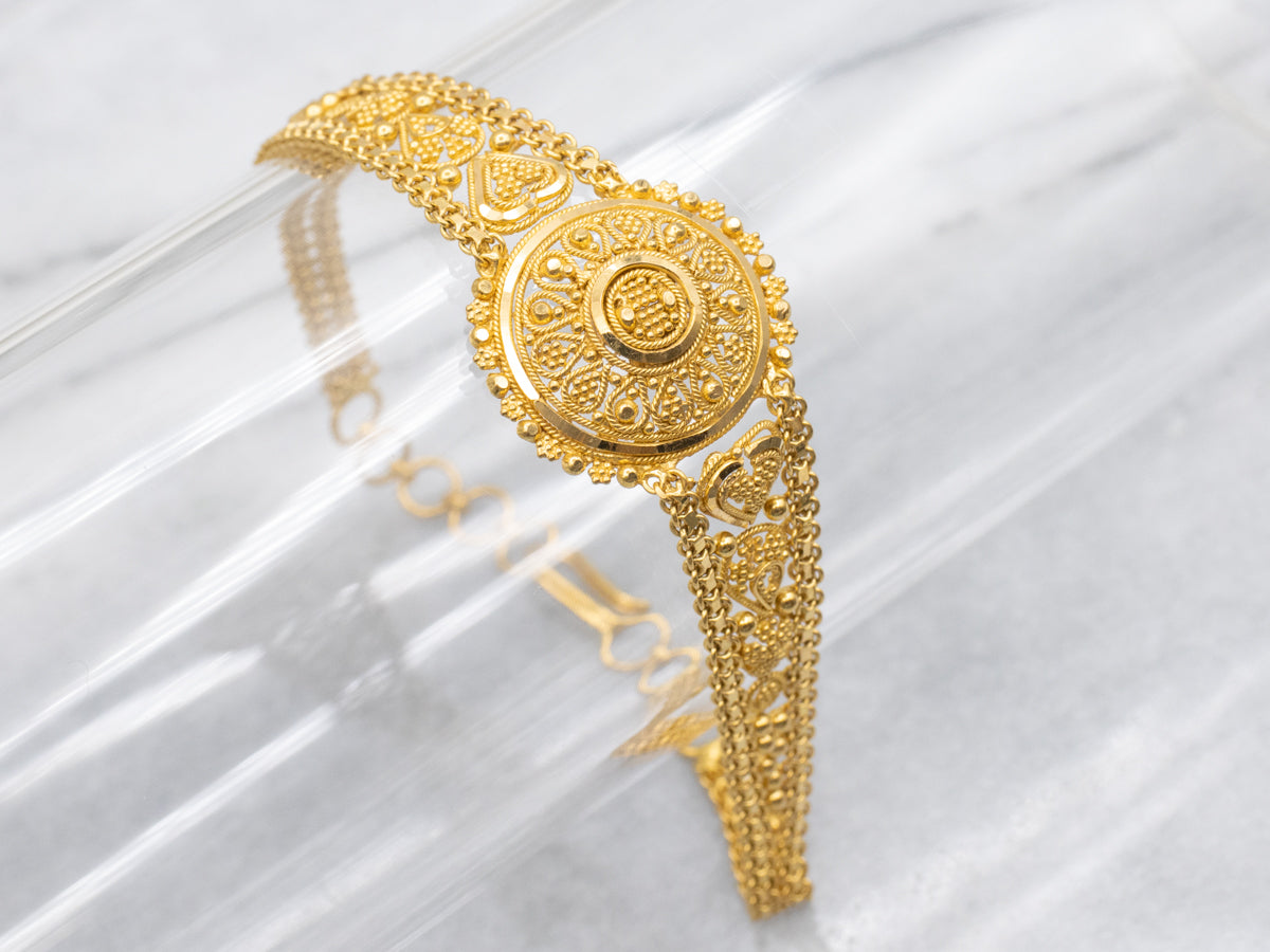 Stunning 22-Karat Yellow Gold Ornate Mesh Link Bracelet