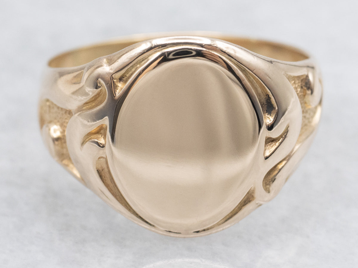 Antique Ornate Gold Signet Ring