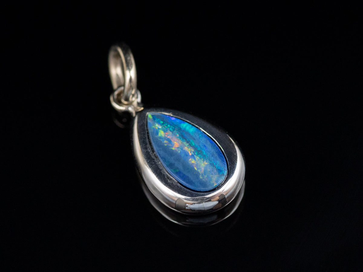 Modern Pear-Cut Opal Doublet White Gold Pendant