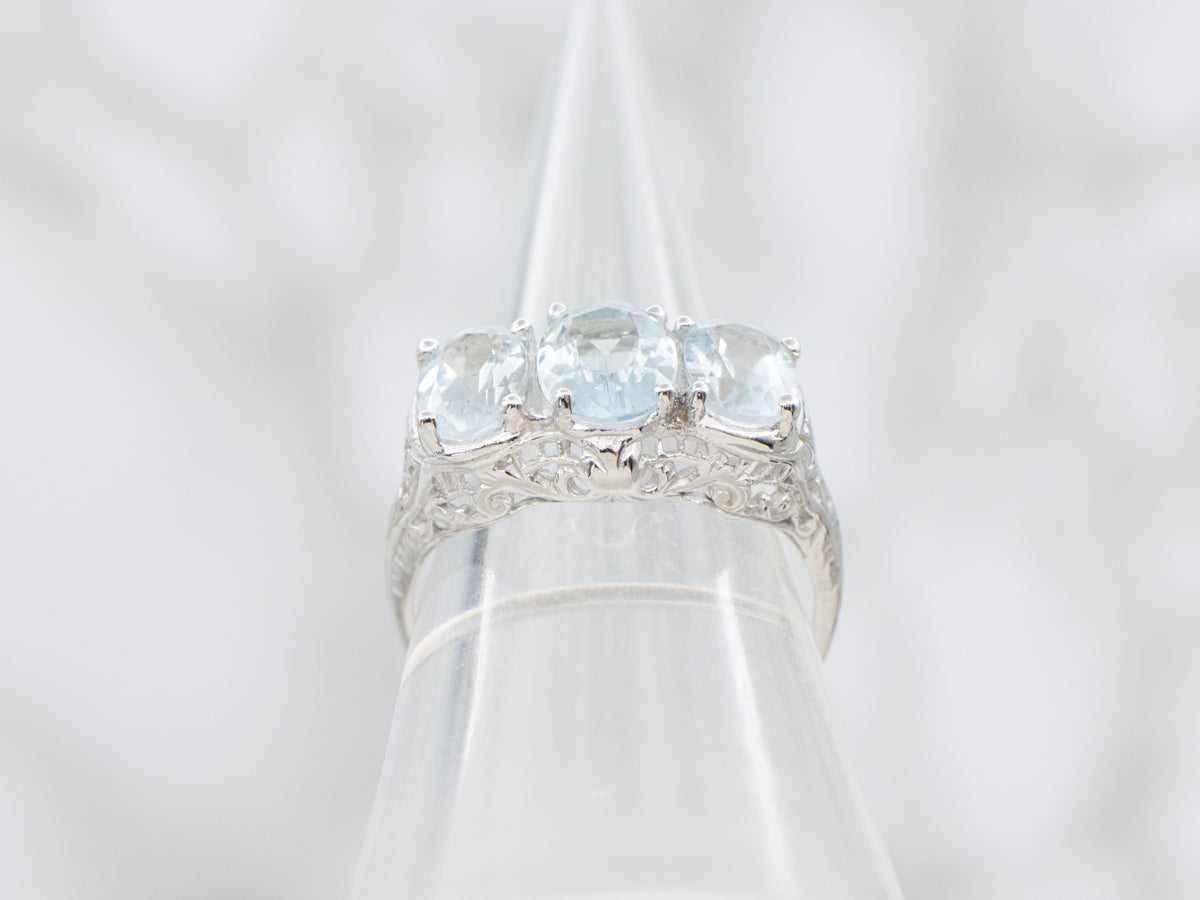 Stunning Art Deco White Gold Amazing Filigree Aquamarine Ring