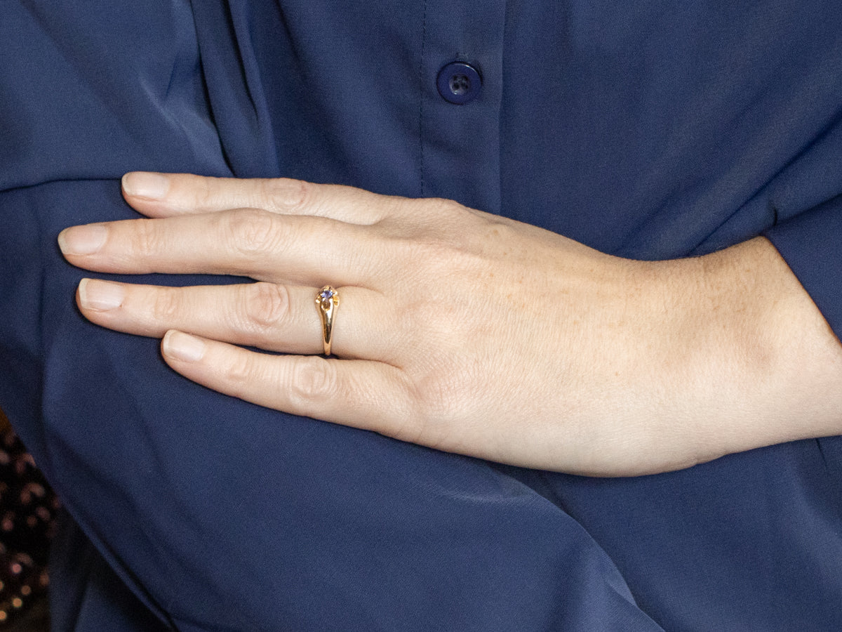 Antique Belcher-Set Purple Sapphire Solitaire Ring