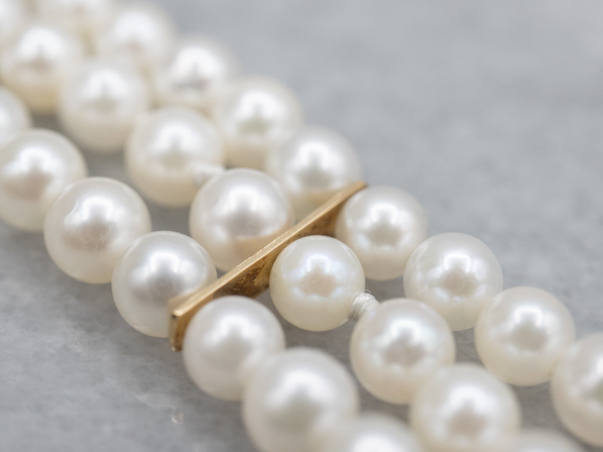 Triple Strand Saltwater Pearl Beaded Bracelet with Gold Clasp