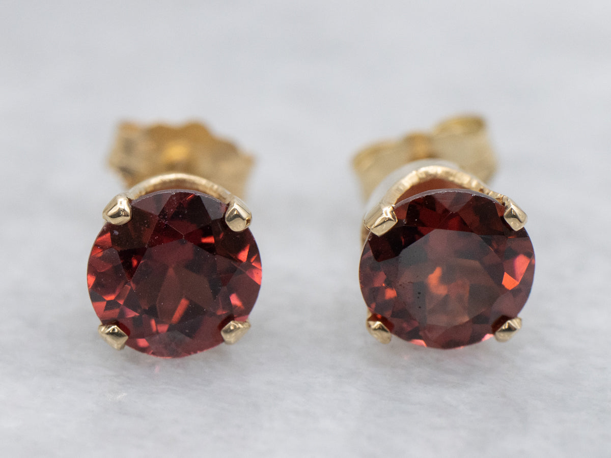 Round Cut Garnet Yellow Gold Stud Earrings