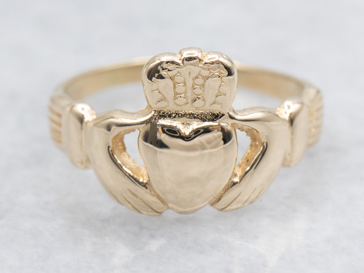 Classic Yellow Gold Claddagh Ring