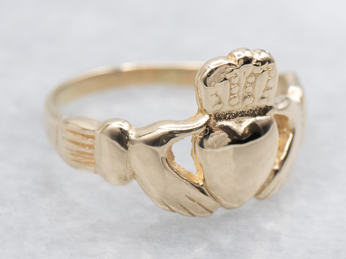Classic Yellow Gold Claddagh Ring