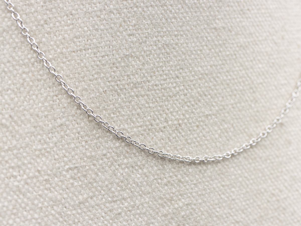 White Gold Rolo Chain with Lobster Claw Clasp