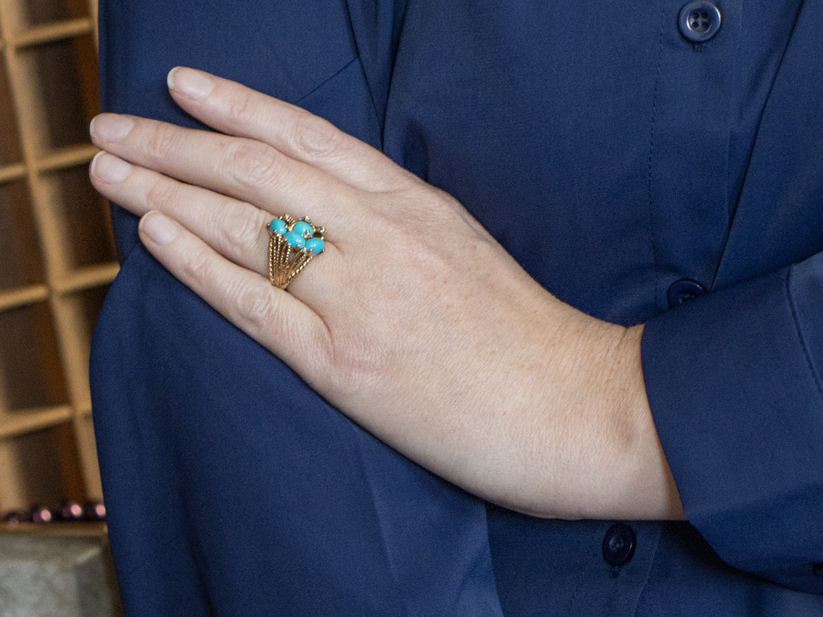 Turquoise Twisted Rope Setting Gold Custer Ring