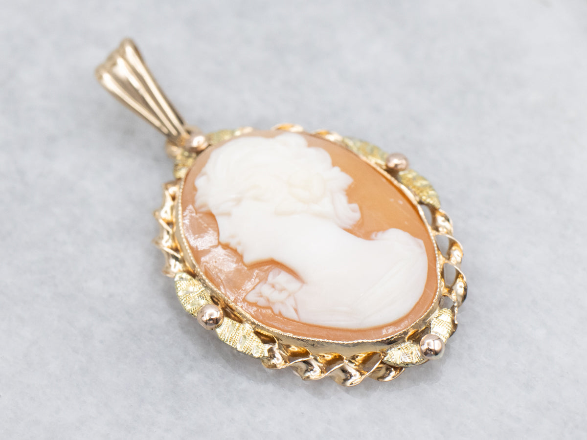 Two Tone Conch Shell Cameo Pendant with Twisted Frame