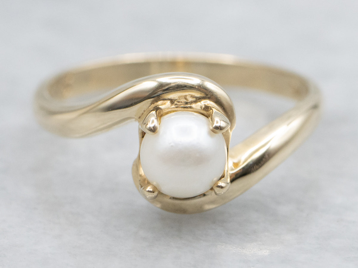 Saltwater Pearl Gold Bypass Ring