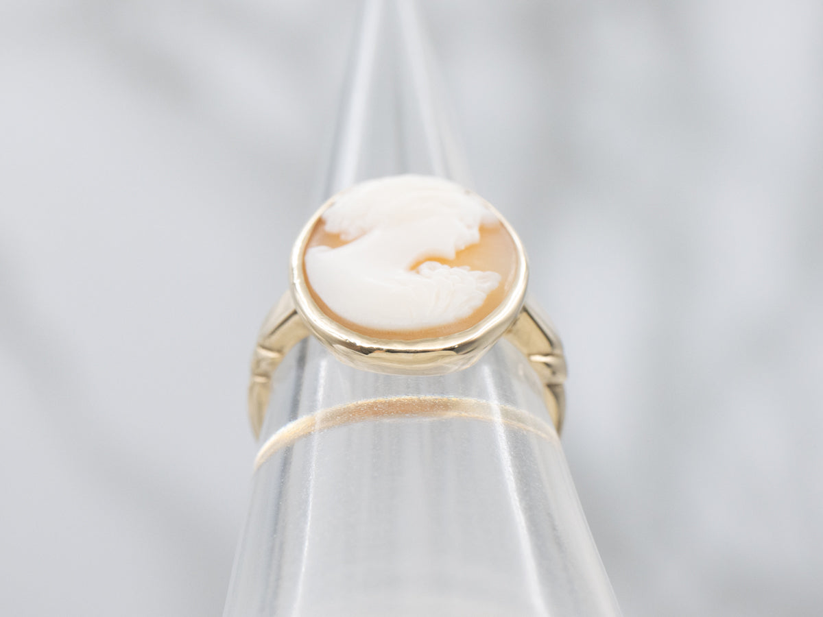 Vintage Gold Cameo Ring of a Young Woman with a Flower