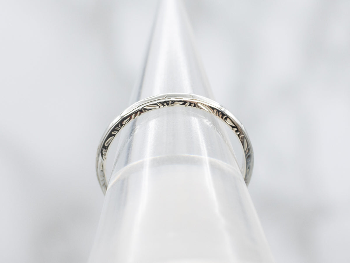 Vintage Patterned Edge 18-Karat White Gold Band