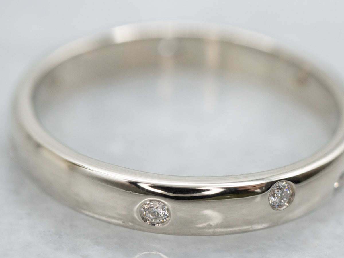 Sparkling White Gold Diamond Etoile Band