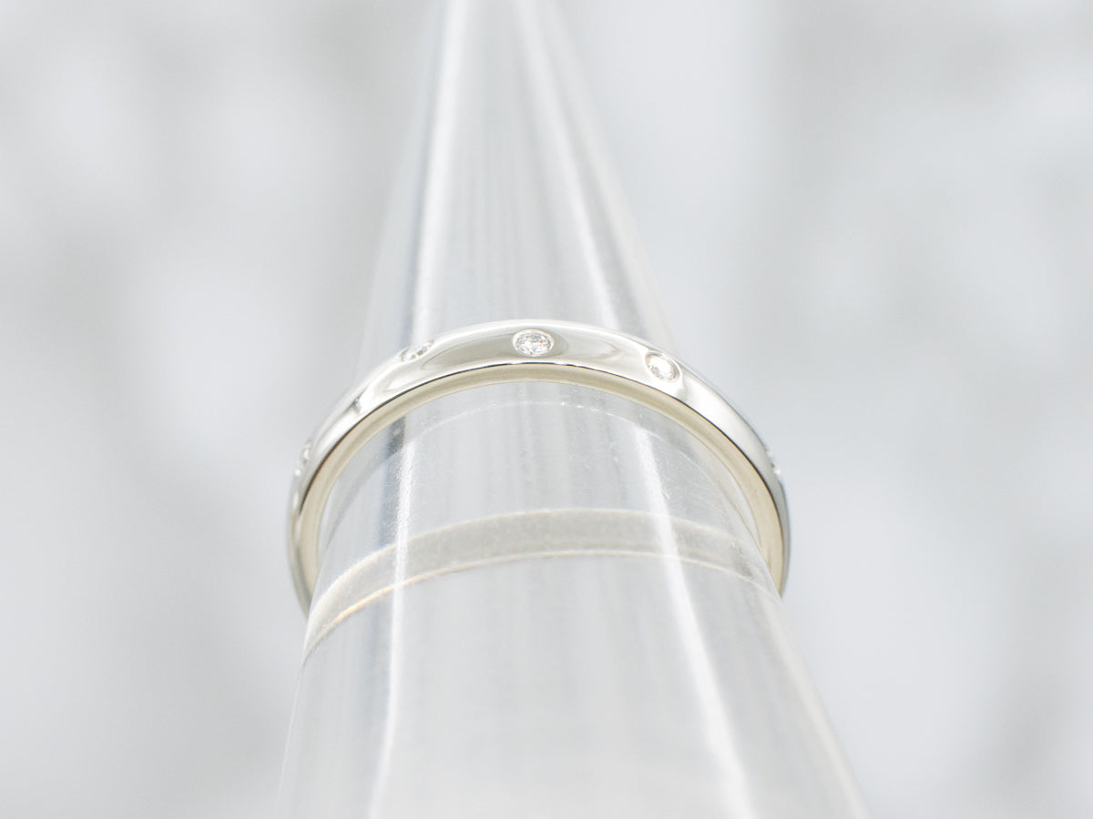 Sparkling White Gold Diamond Etoile Band