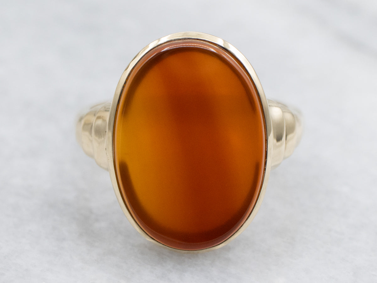 Ladies 1940s Carnelian and Gold Ring
