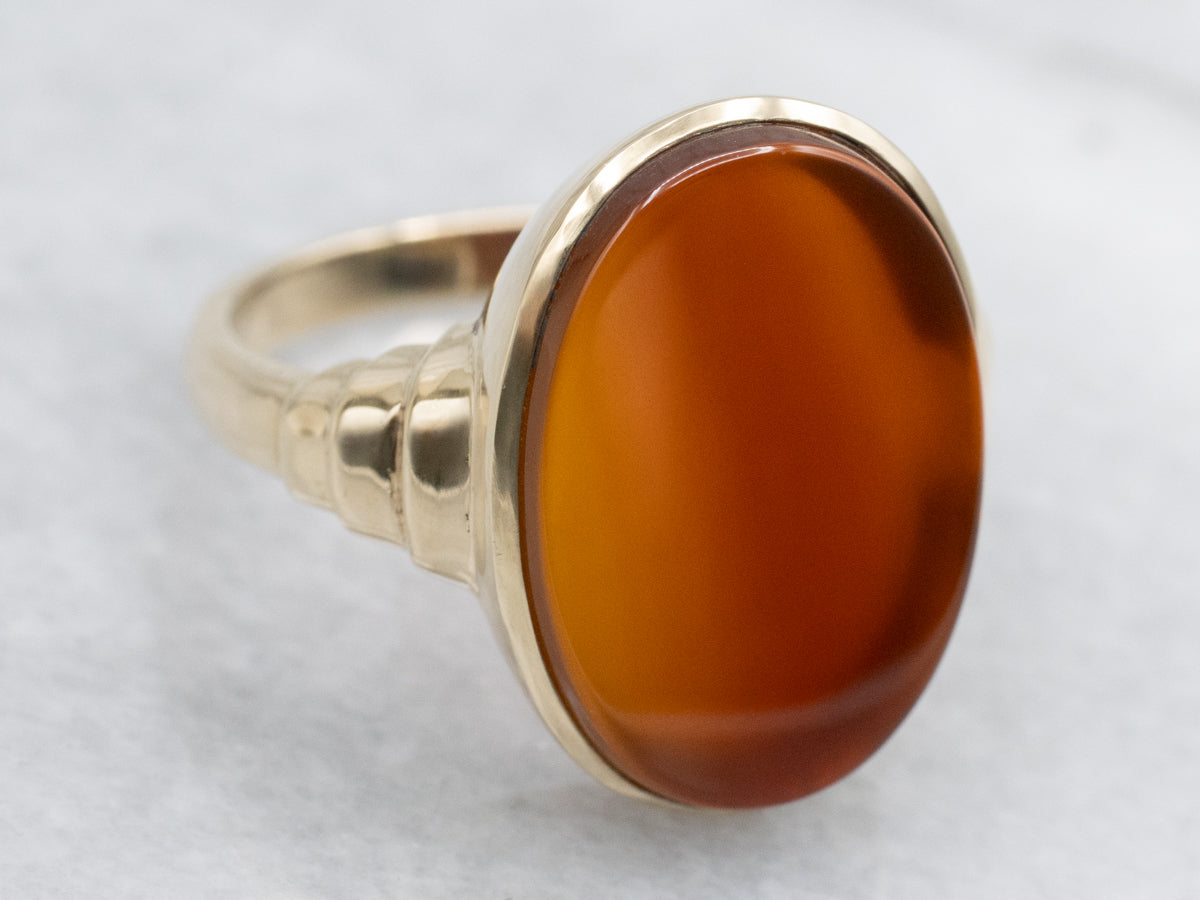 Ladies 1940s Carnelian and Gold Ring