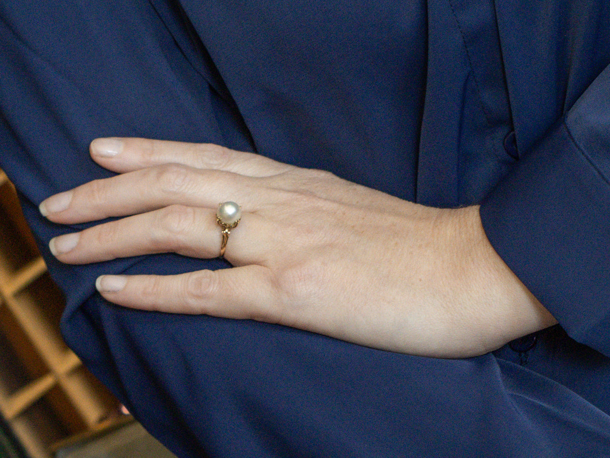 Antique Pearl Yellow Gold Solitaire Ring