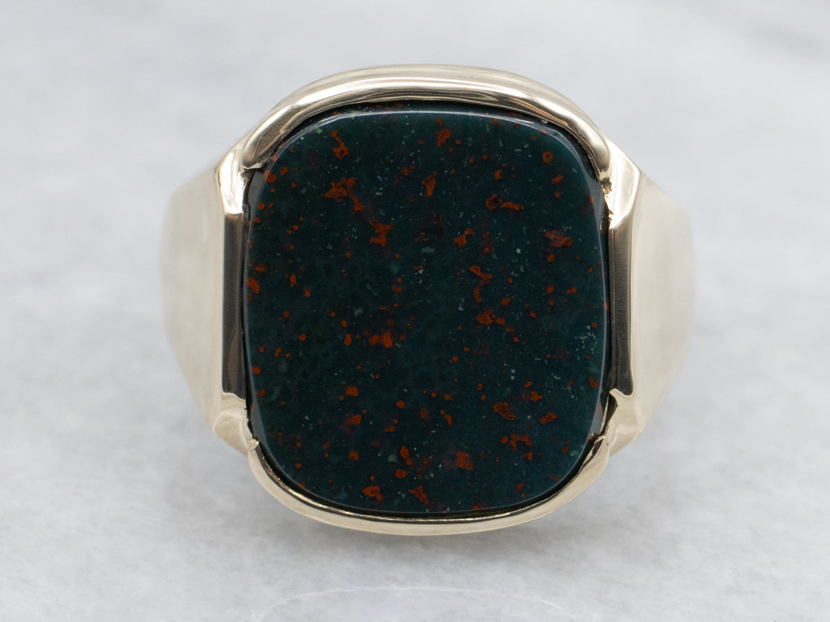 Men&#39;s Handsome Bloodstone and Gold Ring