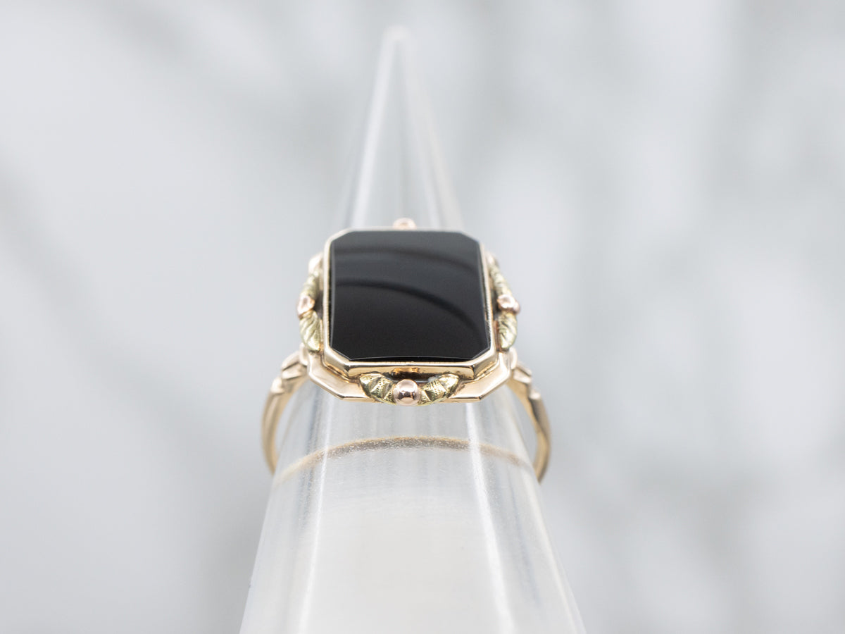 Retro Tri-Color Gold Onyx Solitaire Ring