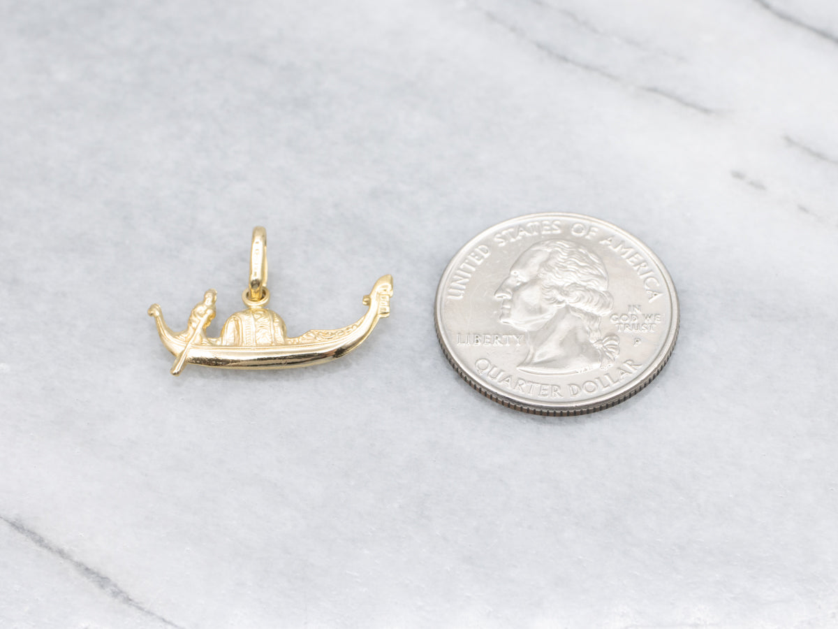 Detailed 18-Karat Gold Gondola Charm