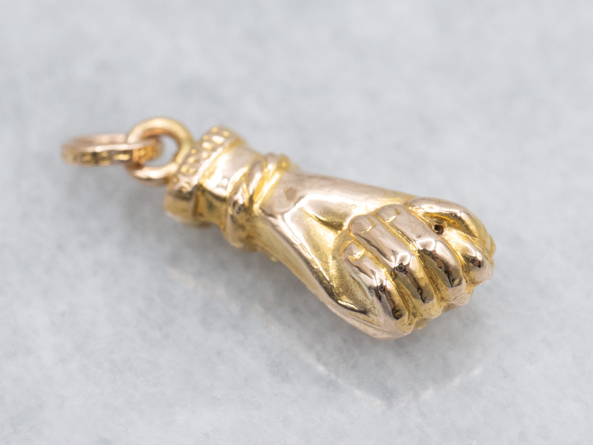 Vintage Mano Figa Yellow Gold Charm Pendant