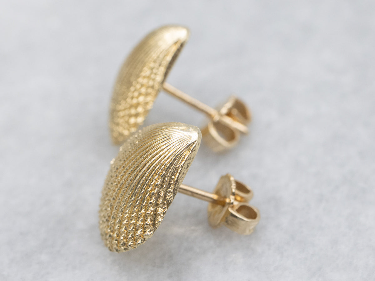 Yellow Gold Scallop Stud Earrings