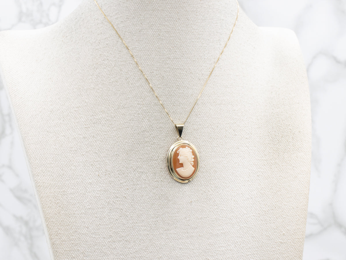Mid-Century Cameo and Gold Pedant