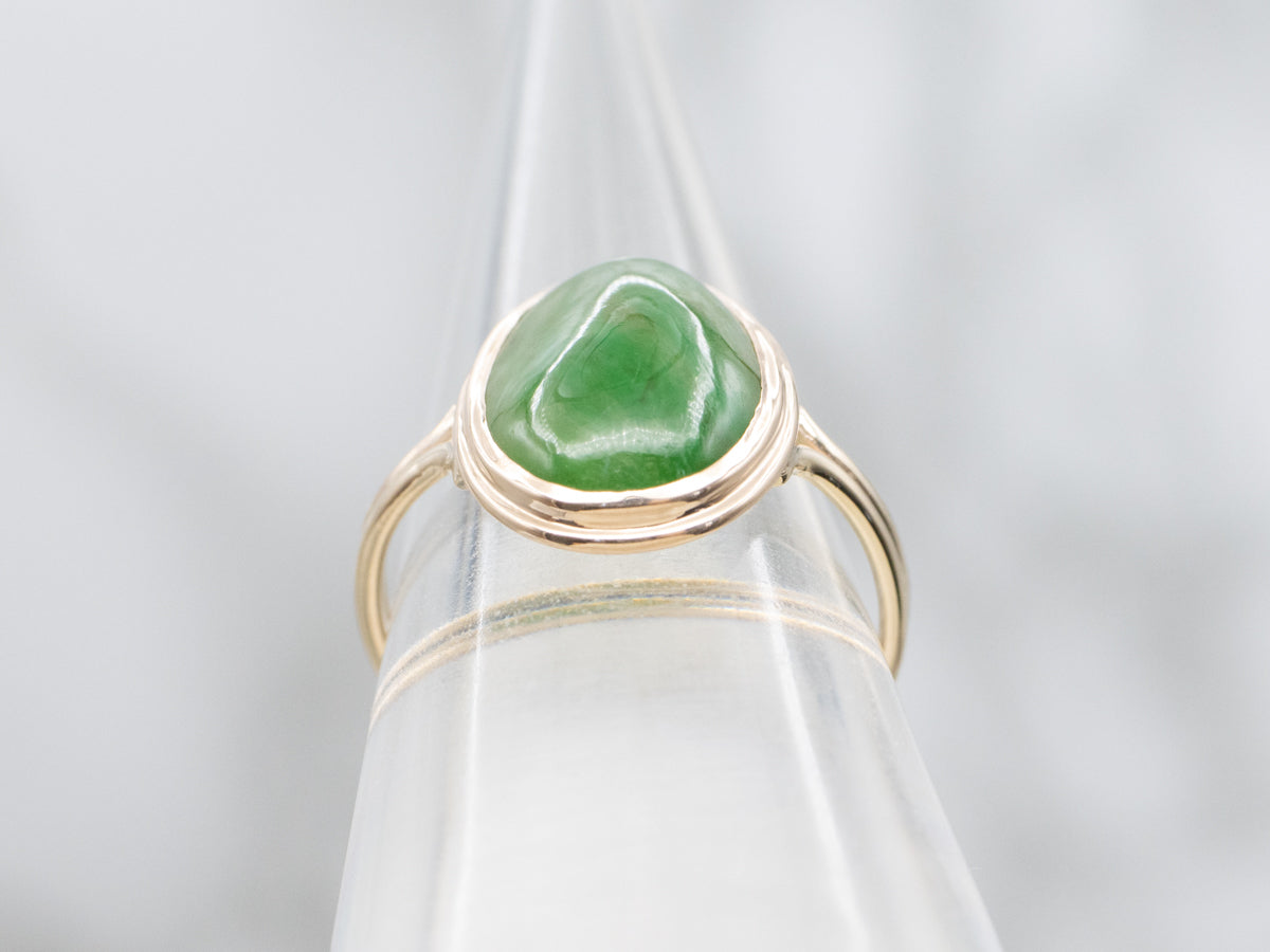 Vintage 10K Gold Oval-Cut Jadeite Ring