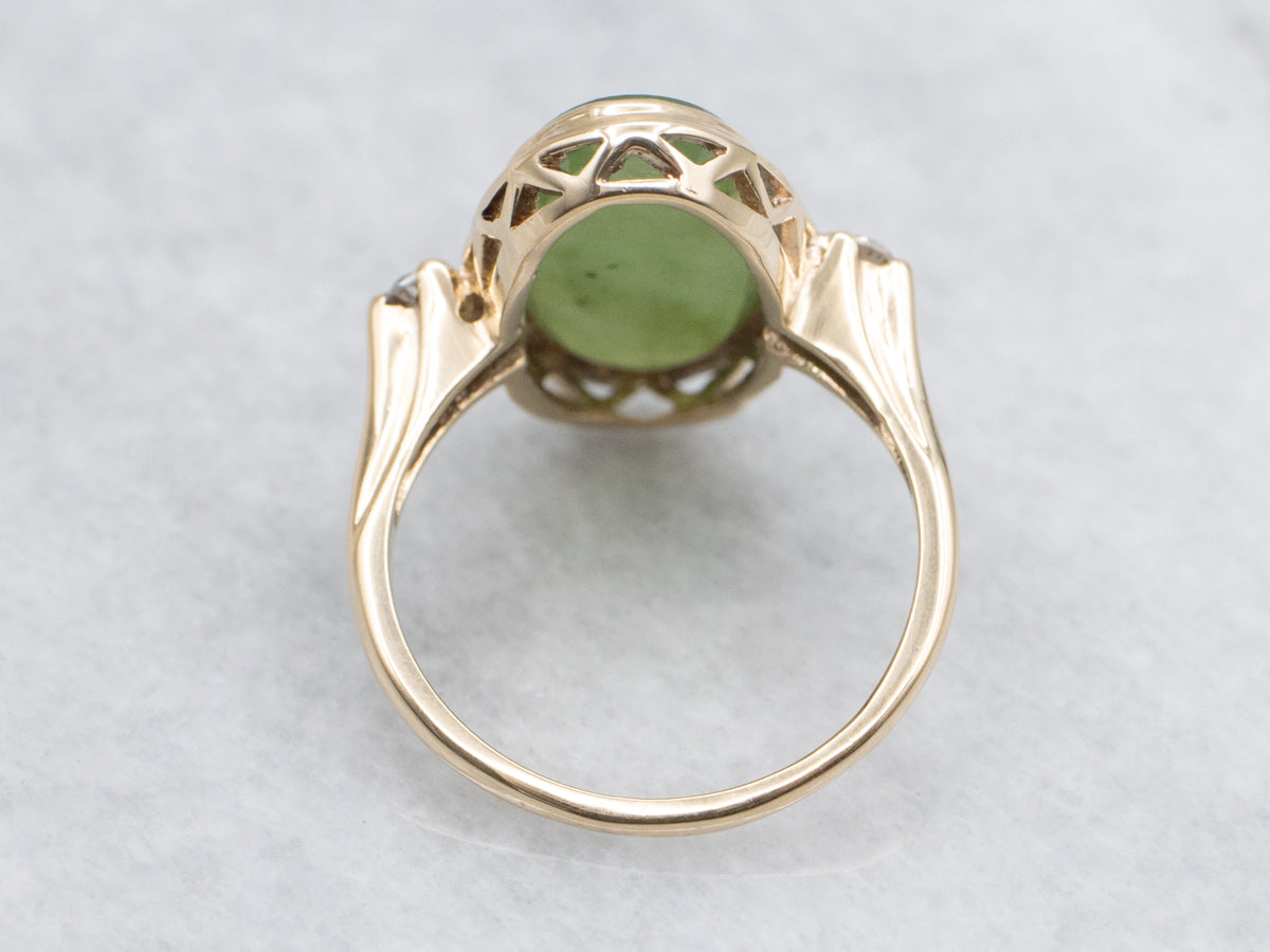 Vintage 10K Yellow Gold Nephrite Jade and Diamond Ring