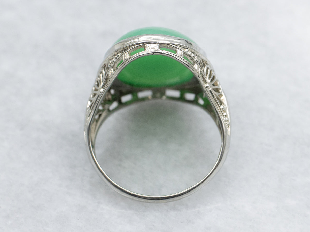 Art Deco Chrysoprase 18-Karat White Gold Filigree Ring