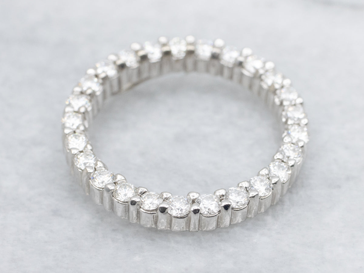 14K White Gold Diamond Circle Pendant