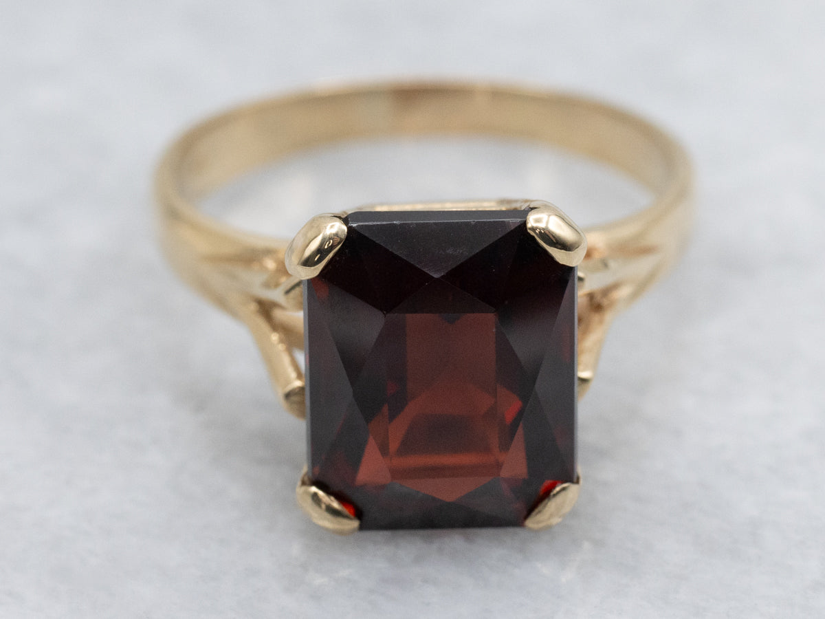 Vintage Garnet Yellow Gold Solitaire Ring