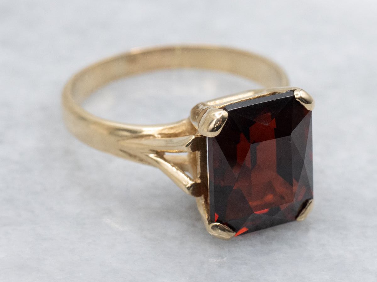 Vintage Garnet Yellow Gold Solitaire Ring