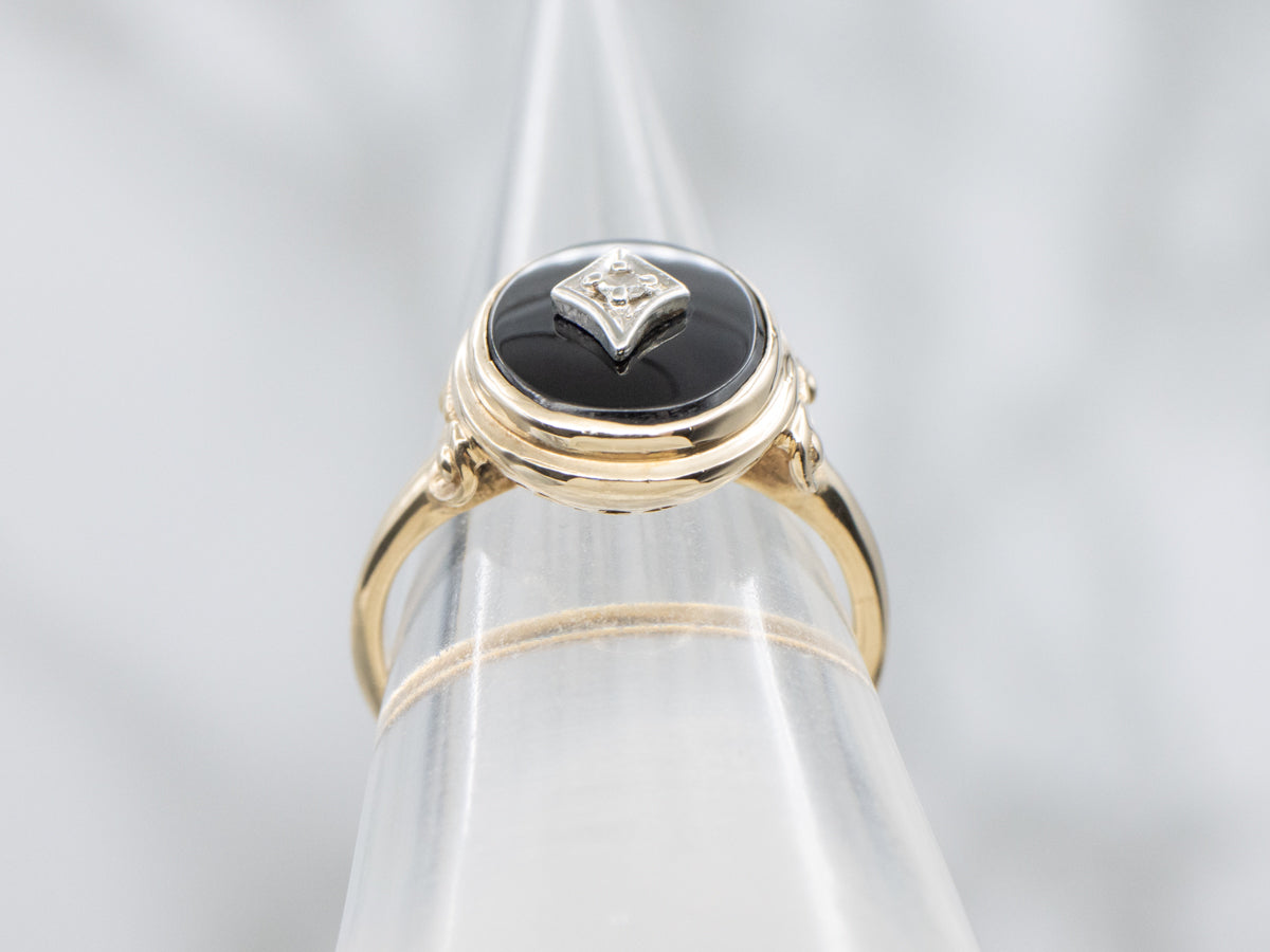 Mid-Century 10K Gold Black Onyx Diamond Ladies Ring