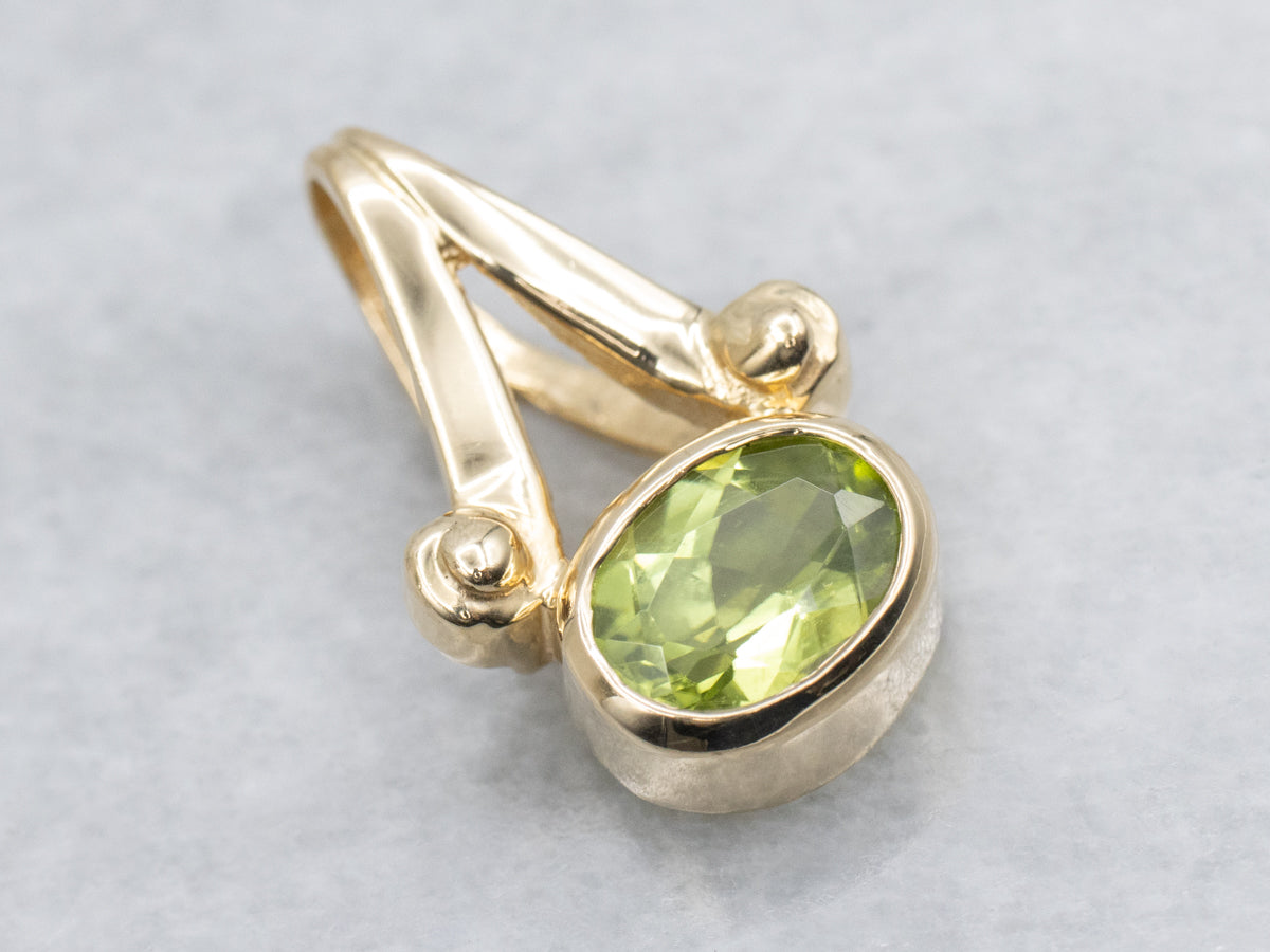 Modern Gold Bezel-Set Peridot Pendant