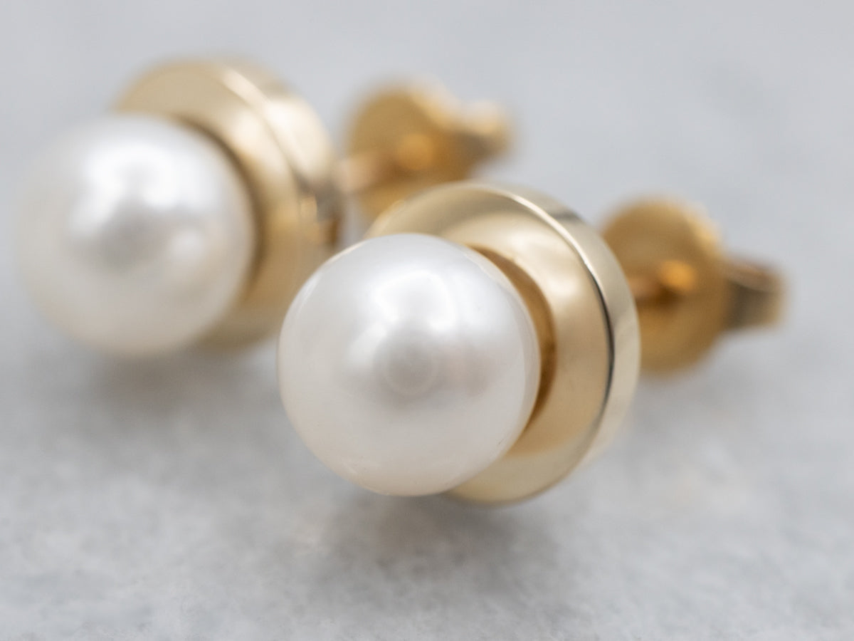 White Pearl Yellow Gold Stud Earrings