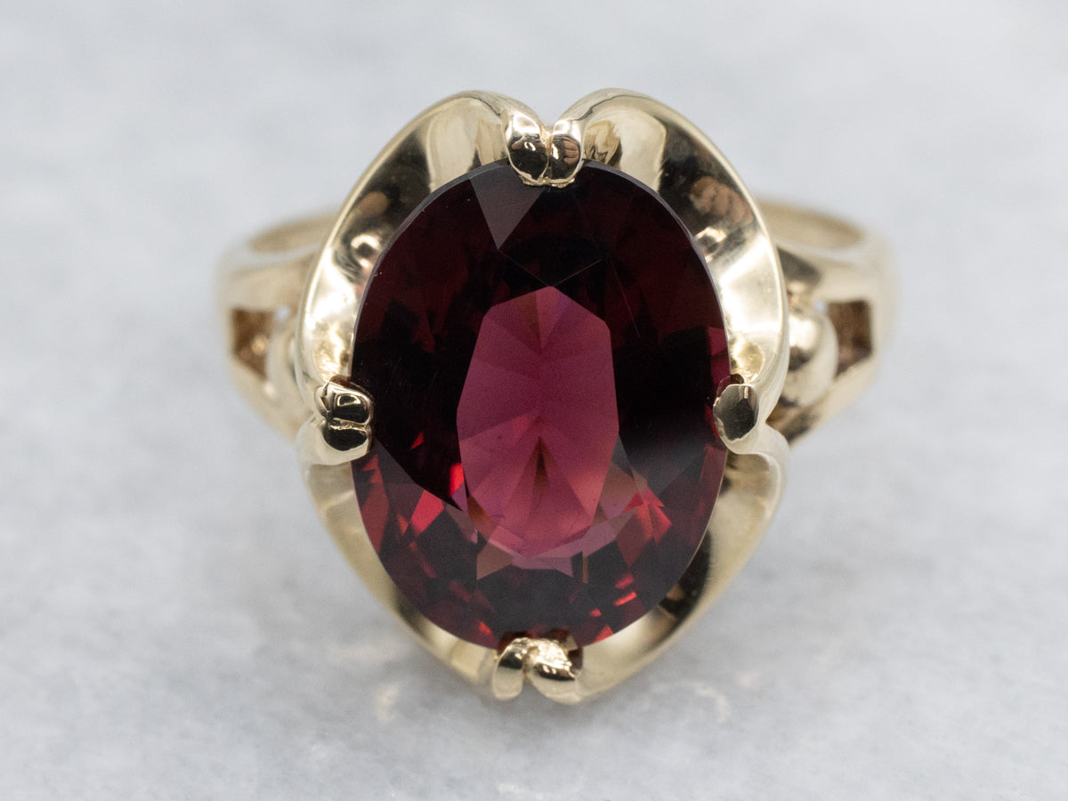 Scalloped Gold Garnet Cocktail Ring