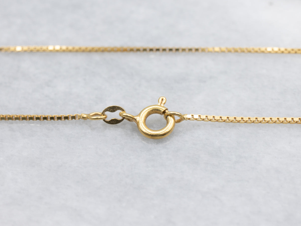 Long 18-Karat Yellow Gold Box Chain
