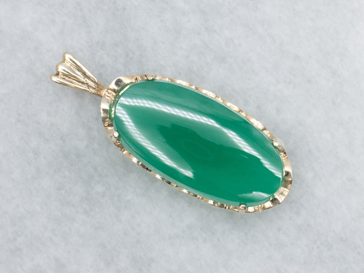Oval Green Onyx Yellow Gold Cabochon Pendant
