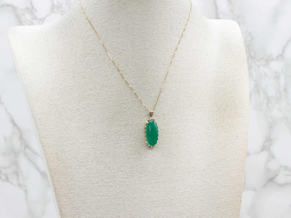 Oval Green Onyx Yellow Gold Cabochon Pendant