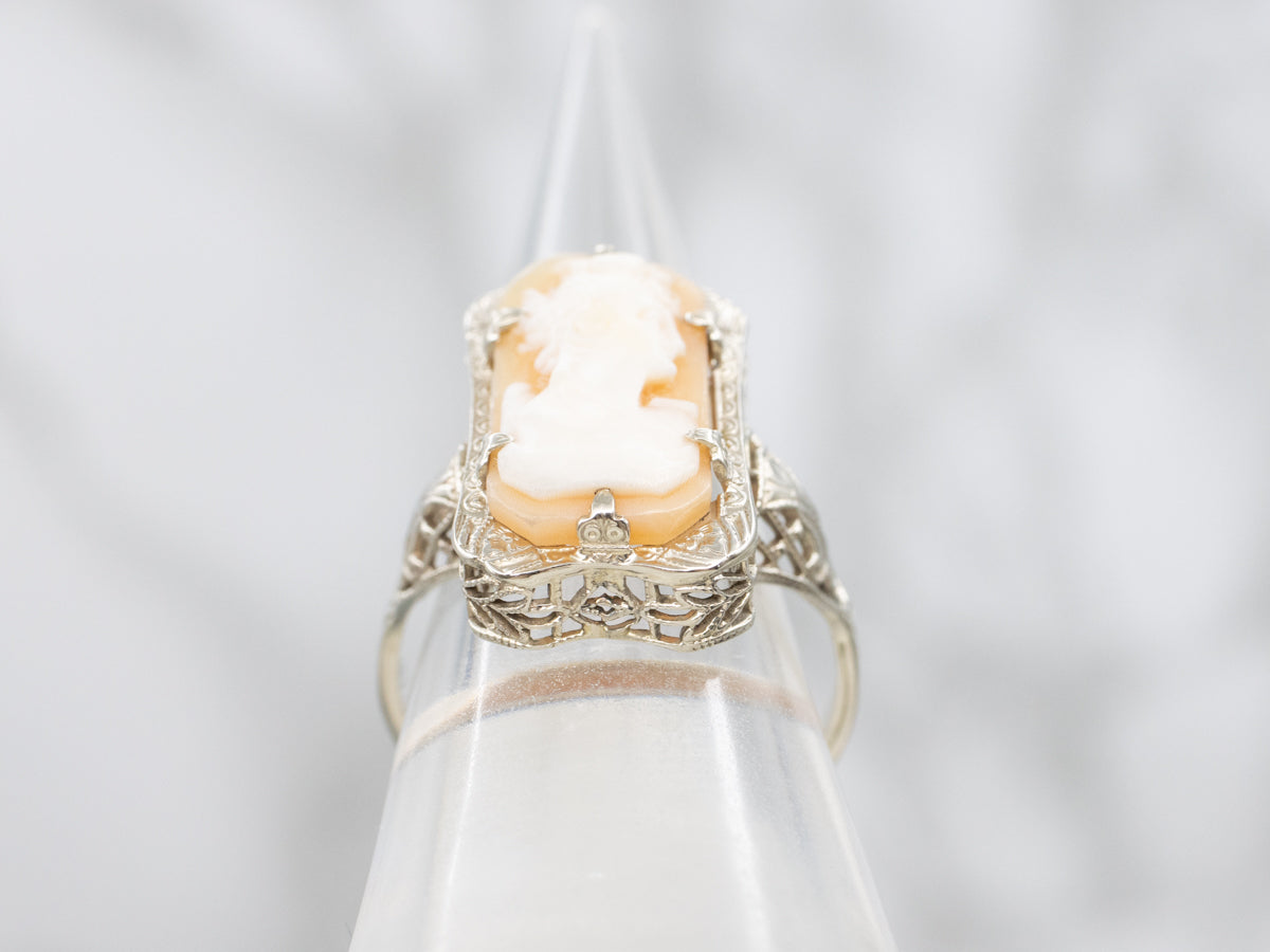 Lovely Art Deco Cameo White Gold Filigree Ring