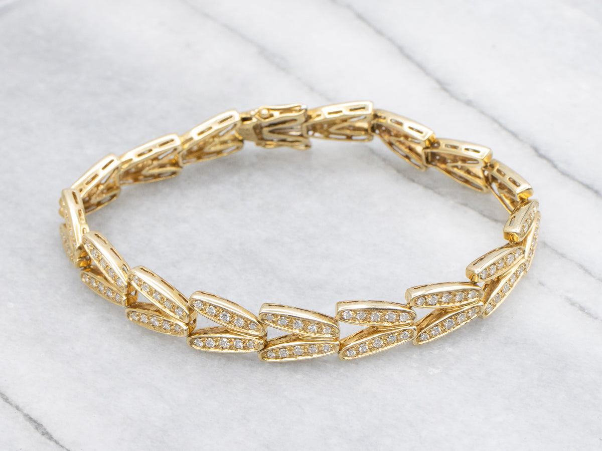 High-Quality Diamond and 18-Karat Gold V-Link Bracelet