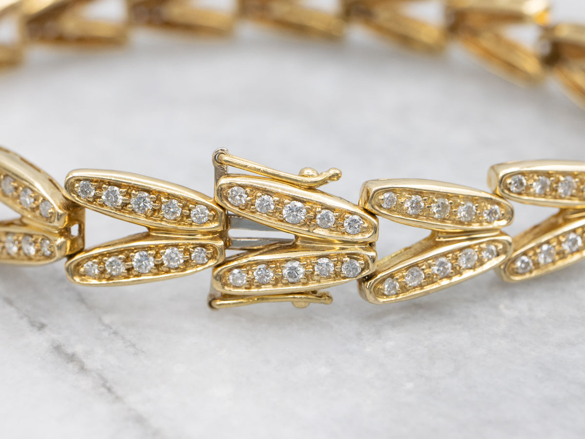 High-Quality Diamond and 18-Karat Gold V-Link Bracelet