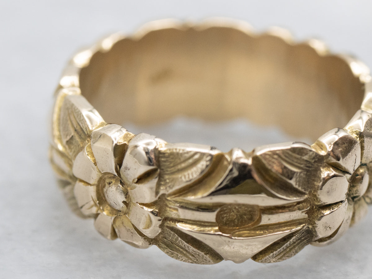 Floral Patterned Vintage Yellow Gold Band