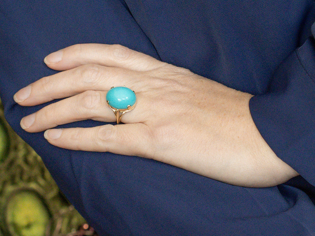 Oval-Cut Turquoise Yellow Gold Cabochon Ring