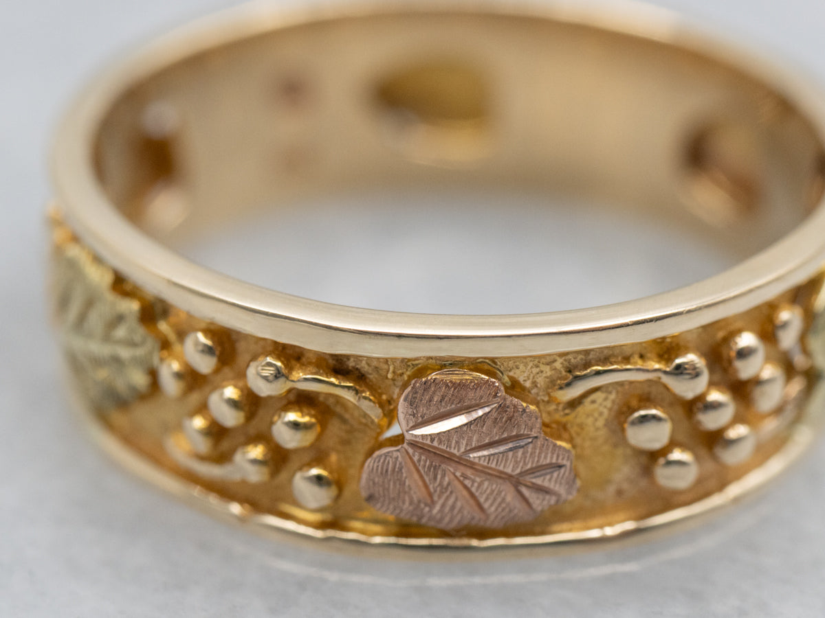 Black Hills Gold Tri-Color Grape Vine Patterned Band