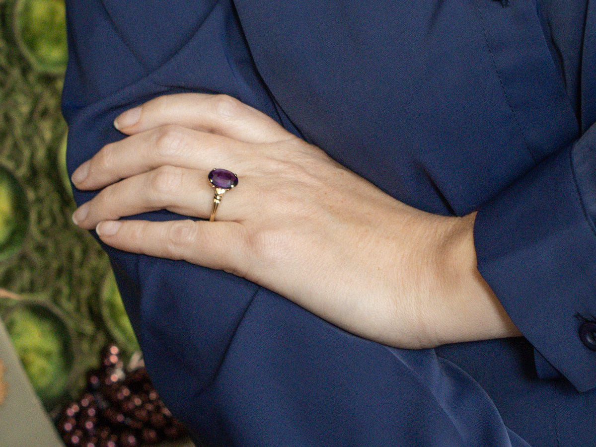 Vintage Gold Amethyst Solitaire Ring