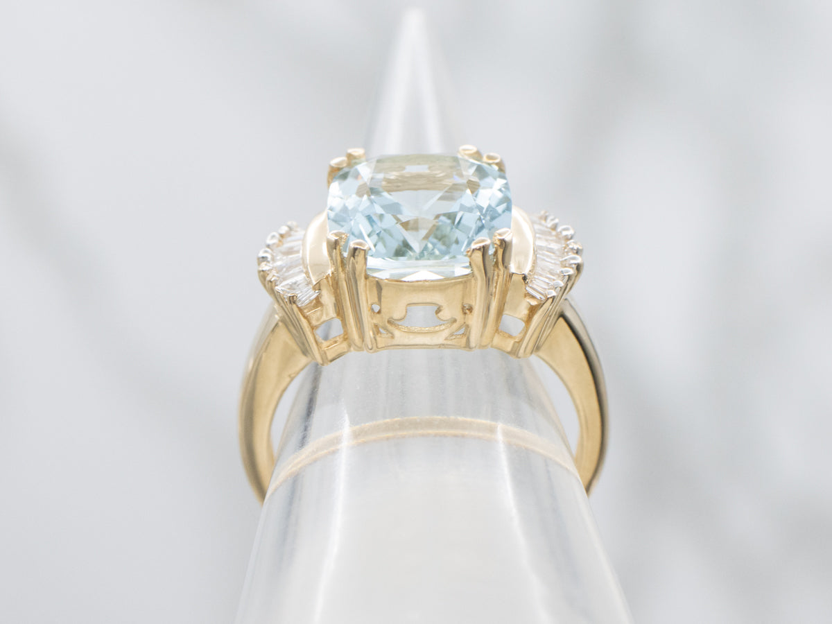 Aquamarine and Diamond Yellow Gold Cocktail Ring