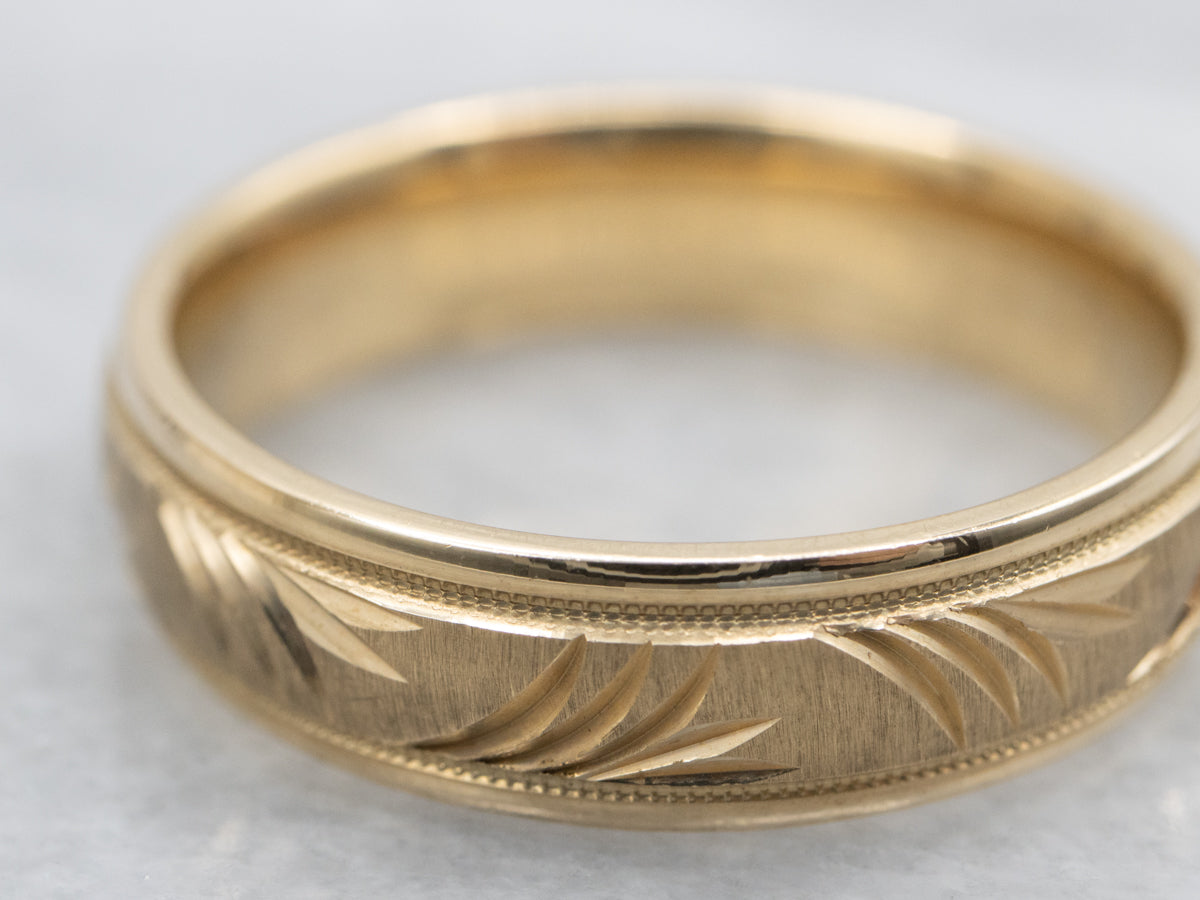 Textured Yellow Gold Patterned Band