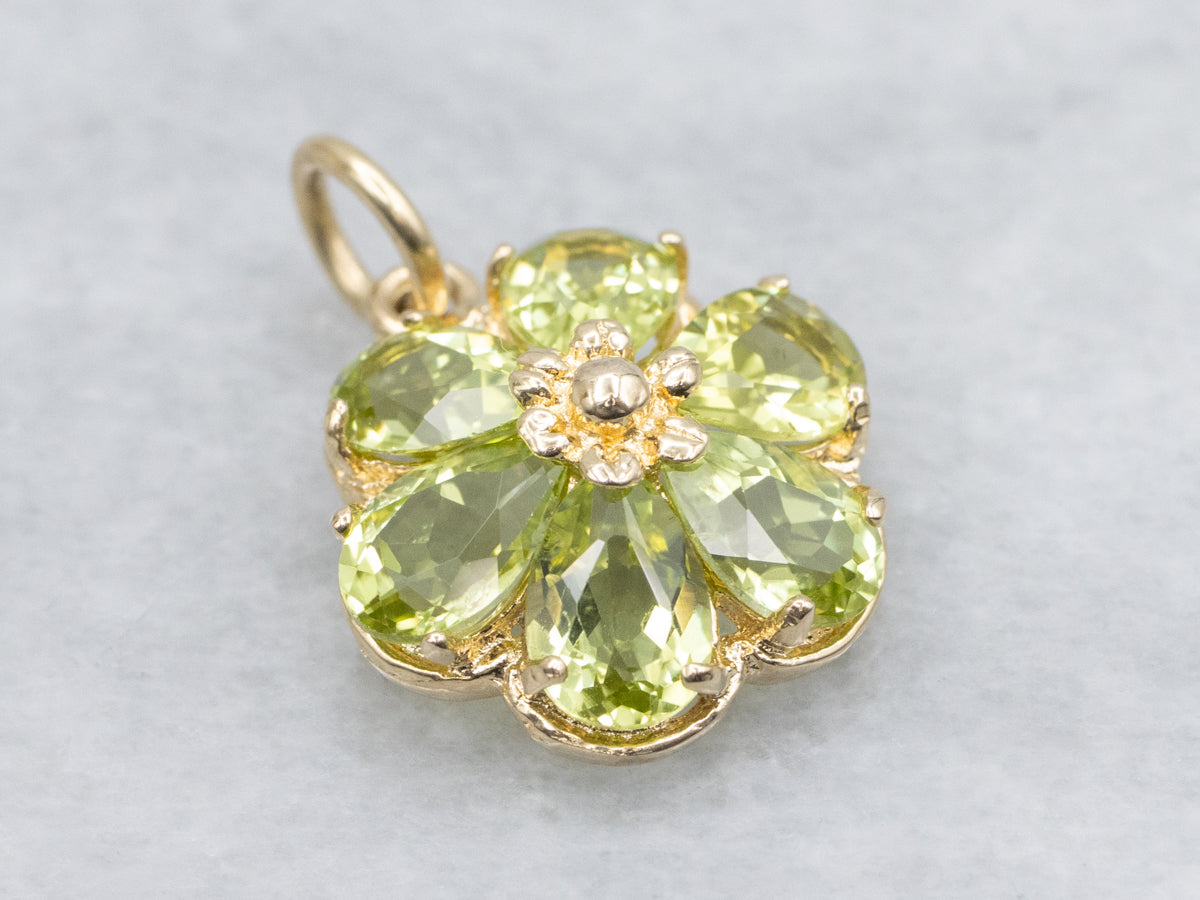 Peridot Flower Yellow Gold Pendant