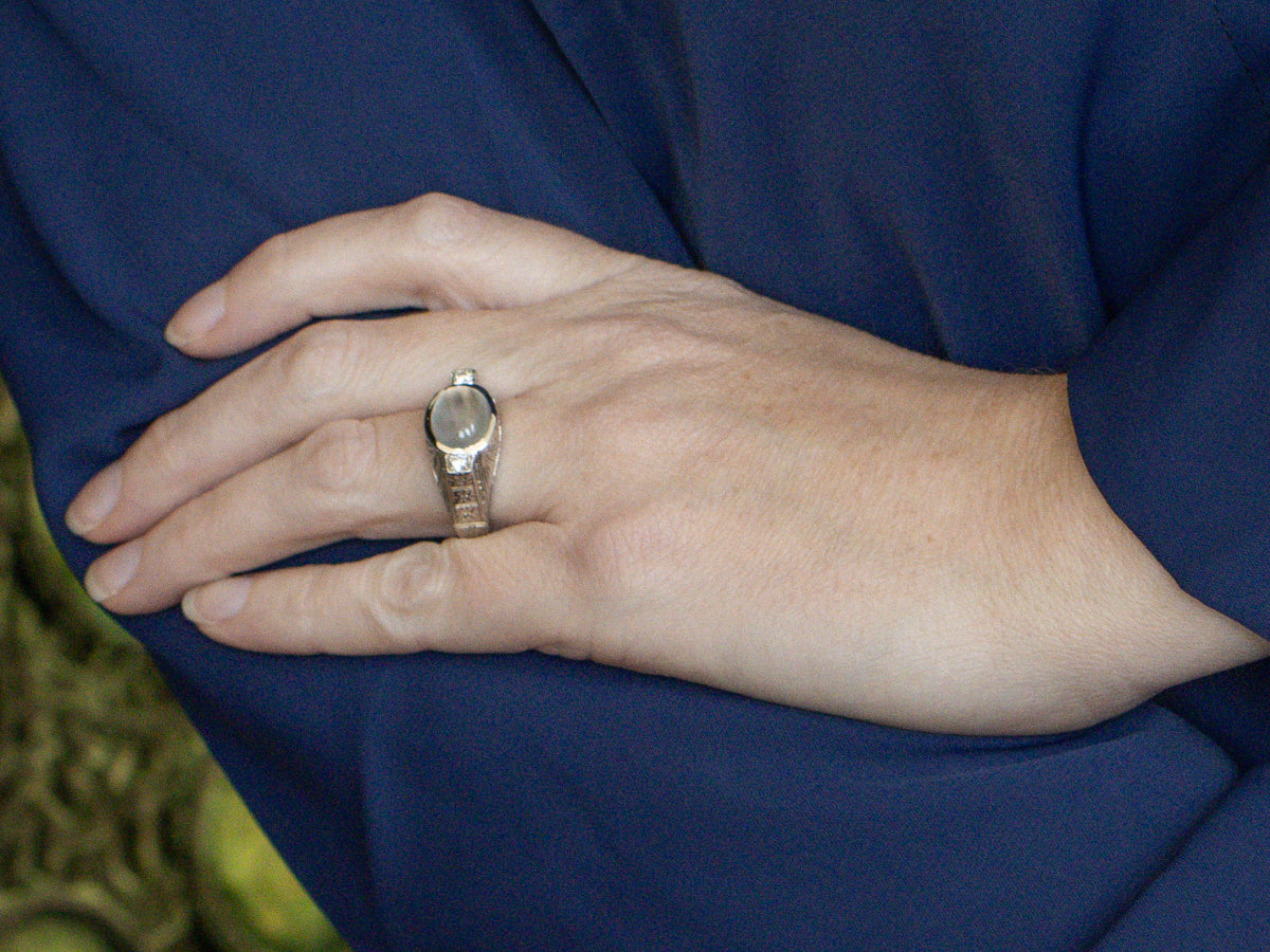 Men's 1920s East-to-West Set Moonstone and Diamond Ring